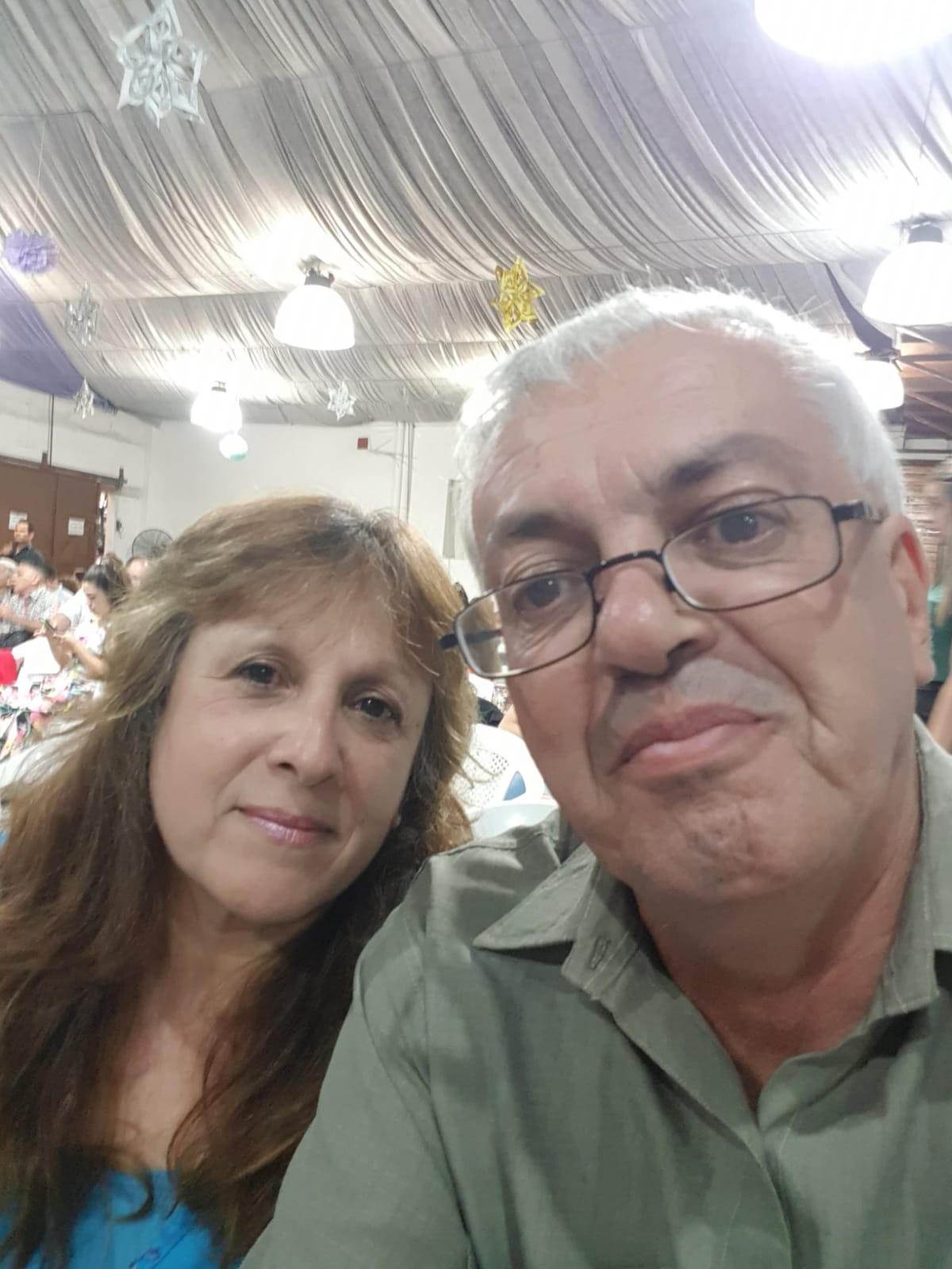 Pastores de la iglesia Casa de Bendición Milagros 
    y Prosperidad